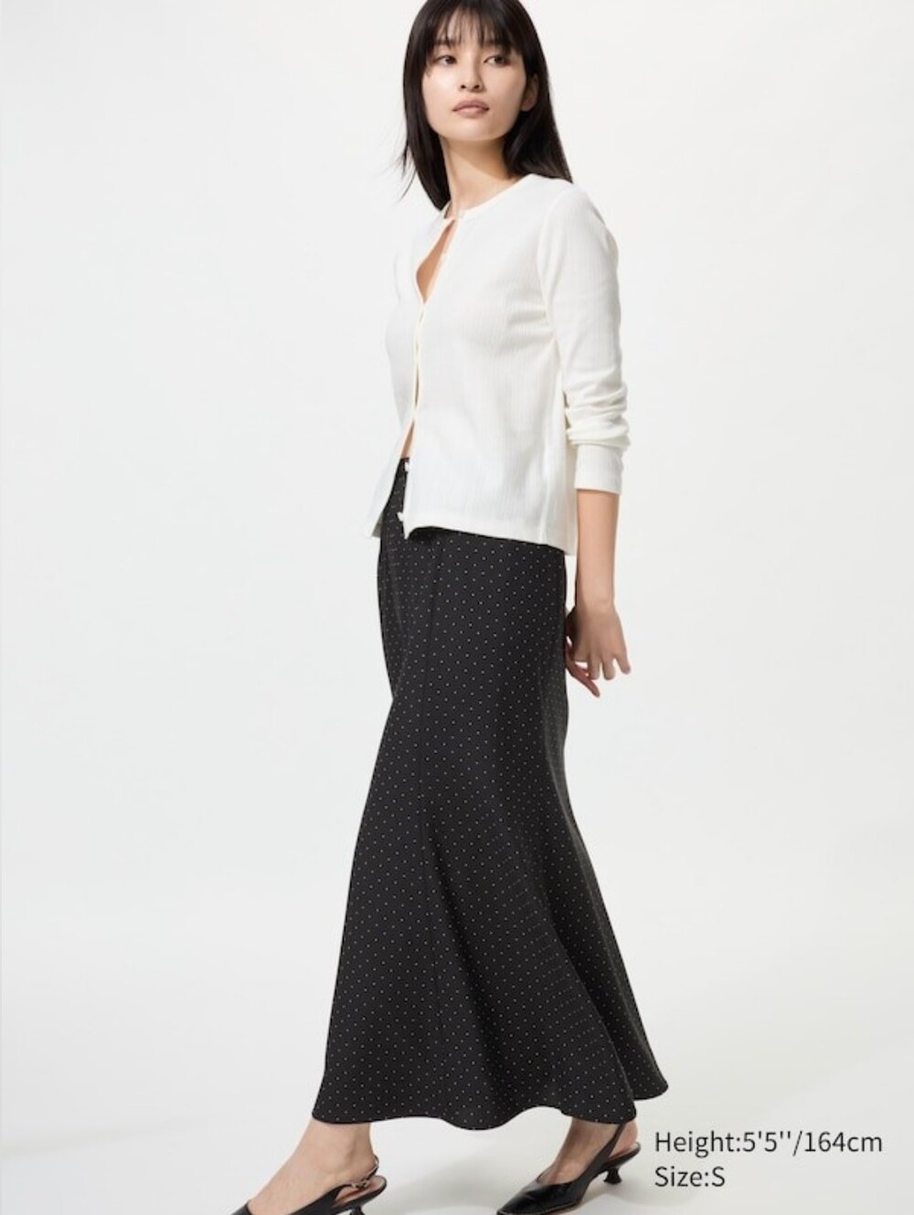 Uniqlo Mermaid Maxi Skirt in Polka Dot Print Black